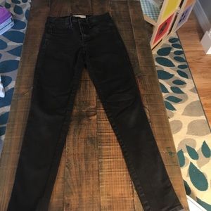 Black Gap Skinny jeans